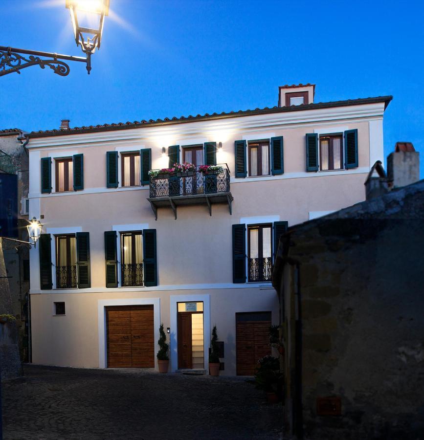 Dimo' Re Bed and Breakfast Farnese Buitenkant foto